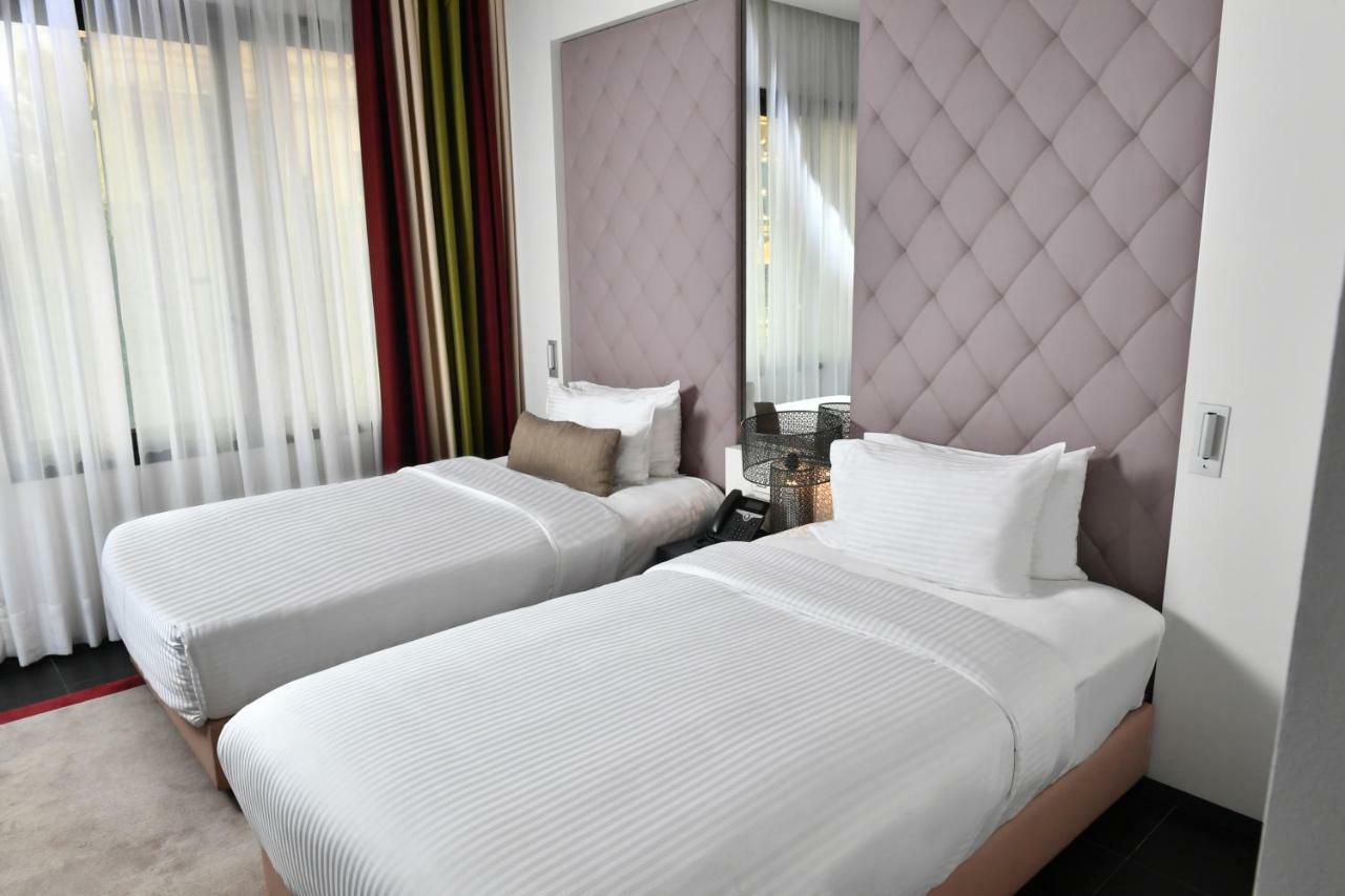 Le Bristol Hotel Beiroet Buitenkant foto